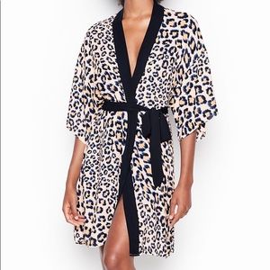 NWOT Victoria’s Secret Handkerchief Kimono